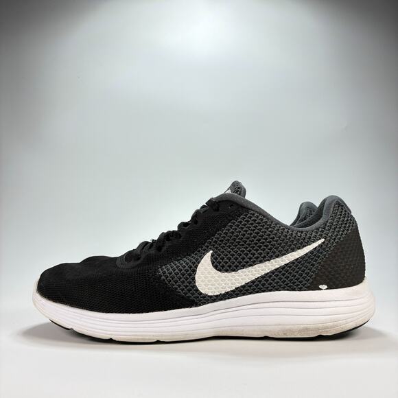 Nike Revolution 3 Black Gray Lace Up Running Shoes 819302-001 Womens Sz 9.5 Wide - Picture 4 of 10